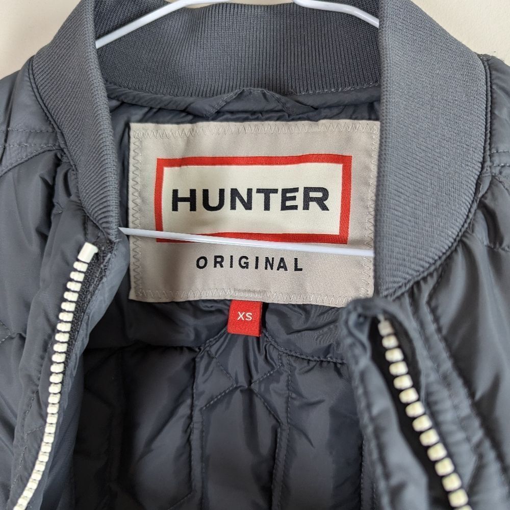 Hunter Quilted Lightweight Puffer Vest – Size XS – Charcoal Gray - Picture 5 of 9